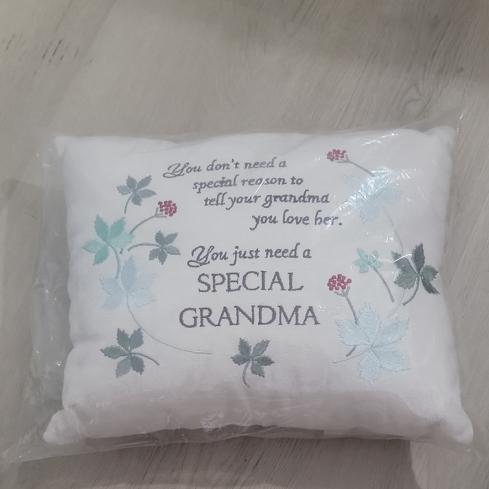 Decorative Pillow with Sentimental Quote
